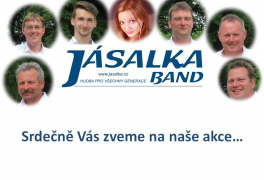 Ples v trávě